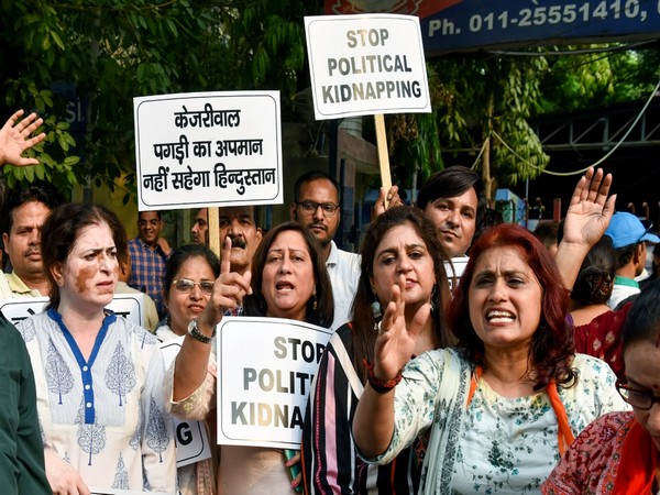 BJP to protest outside Kejriwals residence over Baggas arrest case