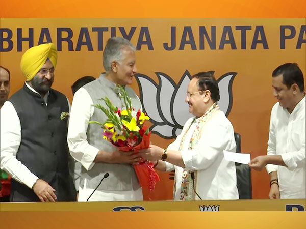 Former Cong leader Sunil Jakhar joins BJP, Nadda says will play a big role