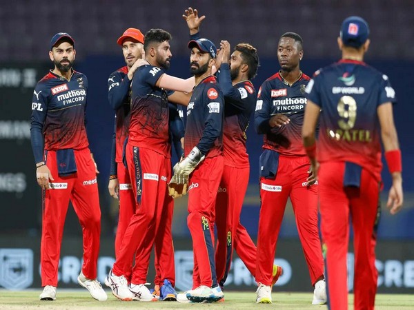 IPL 2022: RCB turn Blue to support MI in clash against Delhi