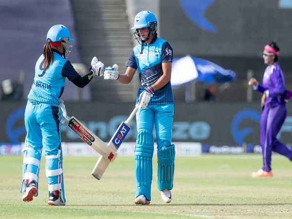 Womens T20 Challenge 2022: Fighting 71 by captain Harmanpreet Kaur guides Supernovas to competitive 150/5 against Velocity