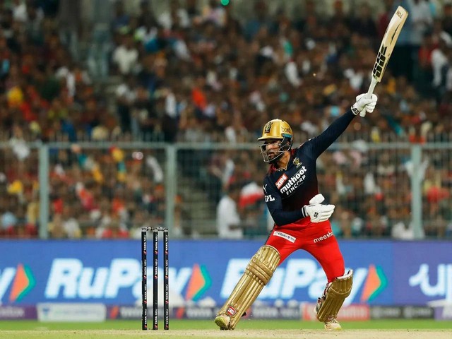 IPL 2022: Rajat Patidars unbeaten century powers RCB to 207/4 against LSG in Eliminator