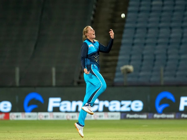 Supernovas skipper Harmanpreet Kaur praises Ecclestone for outstanding last over against Velocity