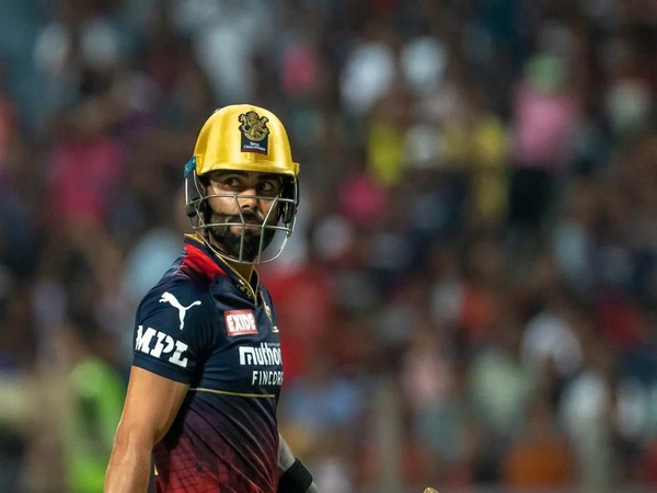 IPL 2022: DCs Warner advises RCBs Kohli to stick to basics to battle lean patch