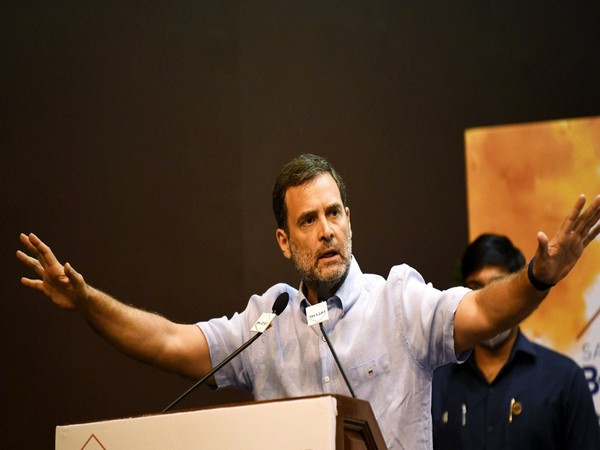 Two cylinders then for price of one now: Rahul Gandhi compares prices during UPA with NDA govt