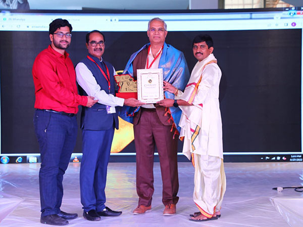 Digvijay Coaching Centres Director Naveen Nandigam awarded Vidya Ratna for his contribution to commerce professional education in India