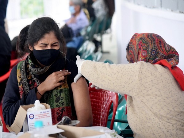Indias cumulative COVID-19 vaccination coverage exceeds 189.60 cr