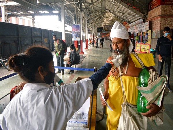 Indias active COVID cases breach 1 lakh mark with 4,313 fresh infections