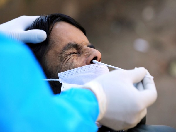 Delhi registers 82 pc more COVID cases than yesterday, logs 1,118 new infections