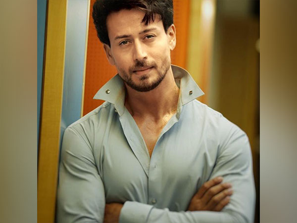 So lucky to have you and your genetics, Tiger Shroff wishes his dad on Fathers Day