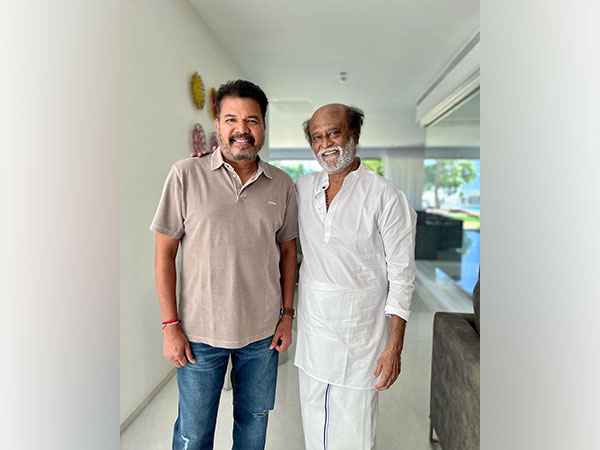 Sivaji: The Boss director S Shankar reunites with Rajinikanth to celebrate 15 years of films release