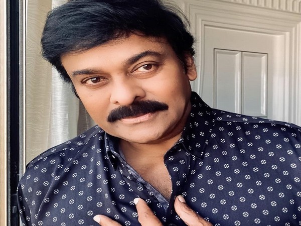 Karan Johar welcomes Chiranjeevi for Telugu dubbing of Brahmastra