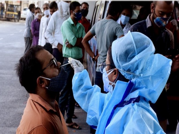 Indias COVID tally sees jump by nearly 1,000 fresh cases in single day; 3,712 infections reported in last 24 hrs
