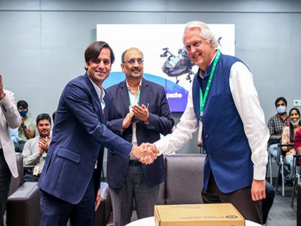 Boeing and Rossell Techsys - A partnership of 100,000 deliveries and going strong