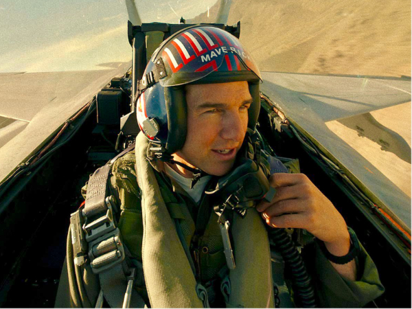 Tom Cruises Top Gun: Maverick races past USD 1 Billion at Worldwide Box Office
