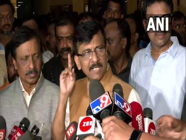 "Uneducated, walking dead, says Sanjay Raut in fresh jab at rebel Shiv Sena MLAs