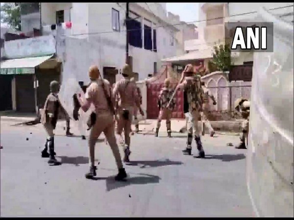 Protests erupt in Prayagraj, other parts of UP over Nupur Sharmas inflammatory remarks, CM Yogi orders strict action against hooligans