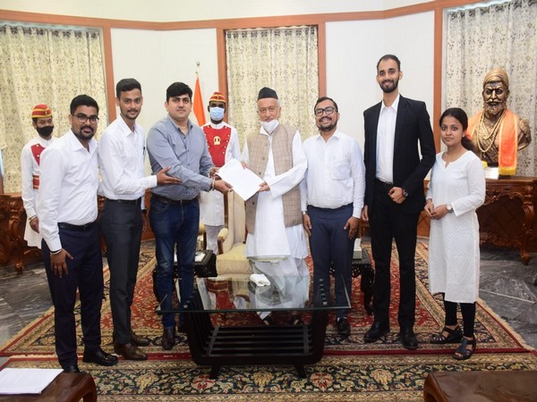 Marathi actor held for derogatory post against Sharad Pawar, her lawyer demands CBI probe Marathi actor held for derogatory post against Sharad Pawar, her lawyer demands CBI probe