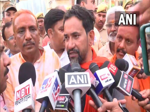Nirahua credits BJPs good policies for victory in Azamgarh bypoll