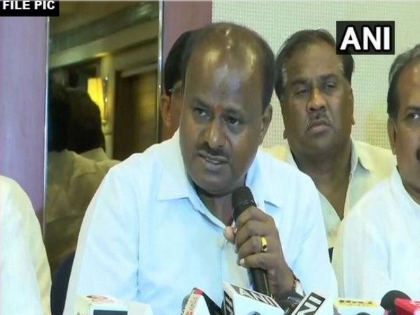 BJP is "Kamdhenu" for business class, says HD Kumaraswamy
