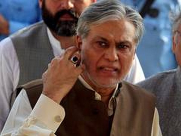 Former Finance Minister Dar to return to Pakistan on Nawaz Sharifs order