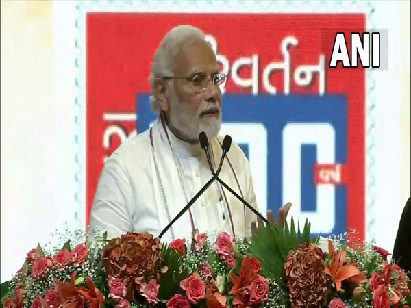 Medias role is to bring to fore govt shortcomings, also highlight positive news: PM Modi