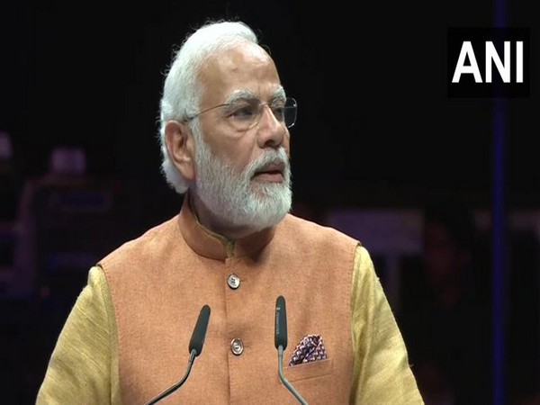 PM Modi lauds Indian democracy, recalls fight against Emergency