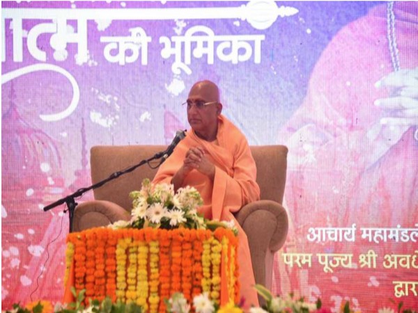 Dayal Group and Kunwars Global School organise a program on spirituality in Lucknow