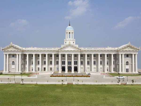 SLS Nagpurs world-class facilities ensure the best educational experience