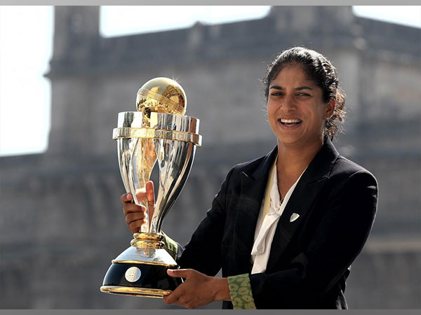 Lisa Sthalekar appointed first woman president of Federation of International Cricketers Associations