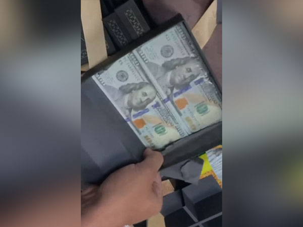 CISF personnel recover 34,500 US Dollars worth about Rs 27 lakh at IGI Airport, one held