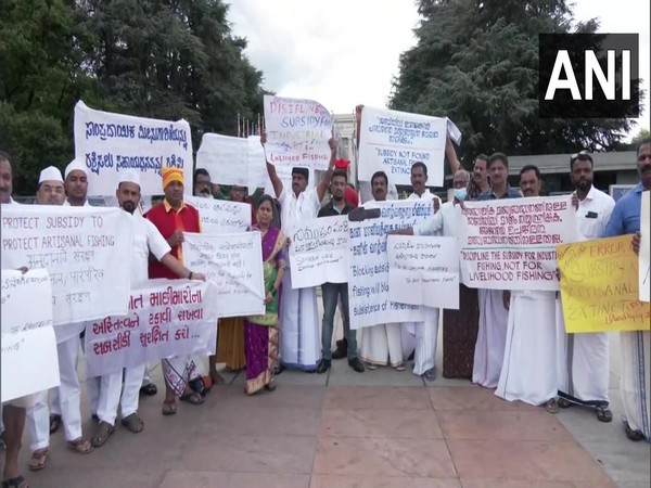 Indian fishing community protests against WTOs proposal to curb subsidies
