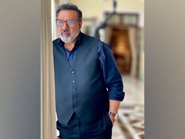 Boman Irani remembers wonderful time playing guitar during Masoom shoot