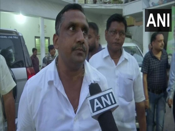 Jharkhand Health Minister boycotts Centres mega health camp in Khunti