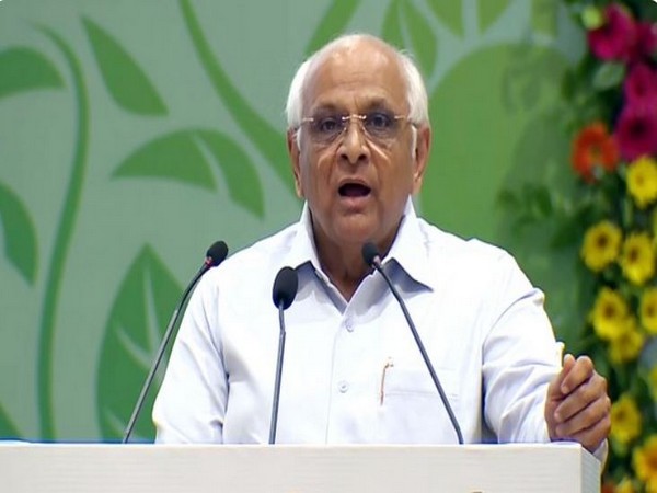 Gujarat govt signs MoUs worth Rs 2,000 crores under ITES policy