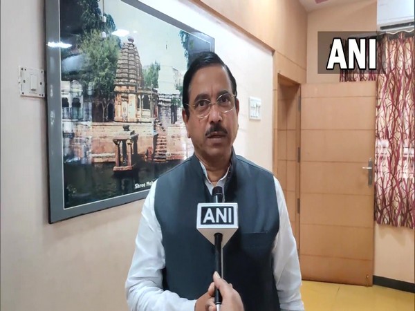 People have stripped their chaddis: Pralhad Joshi hits back at Congress on chaddi row