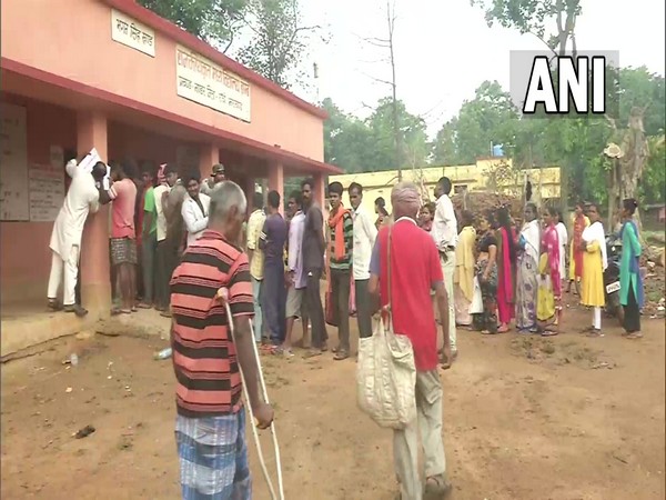 Voting underway in by-poll in Jharkhands Mandar Assembly constituency