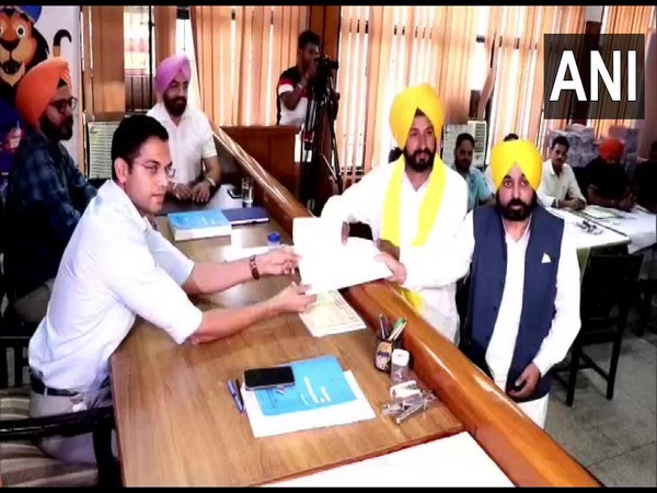 AAPs Gurmail Singh files nomination for Sangrur LS bypoll