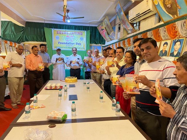 Indias pharma company organizes an awareness campaign to prevent heatstroke in summer