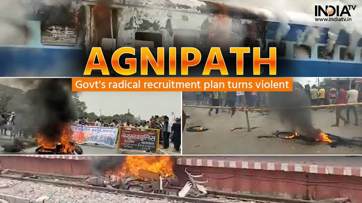 Centre’s ‘Tour of Duty’ Agnipath Recruitment Scheme Invites Protests Across North India