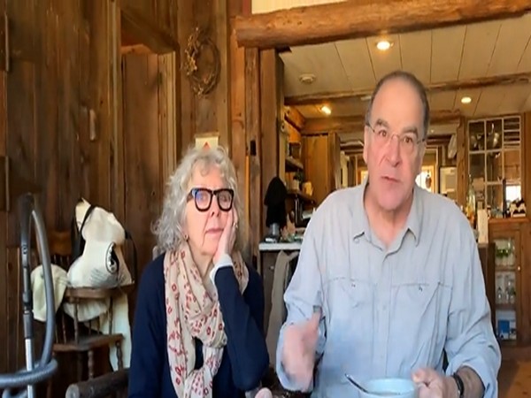 Mandy Patinkin, Kathryn Grody to portray real-life couple in Seasoned