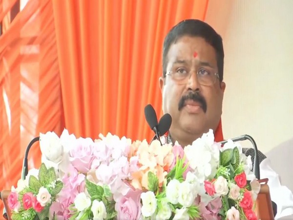 Govt, industries working with whole-of-government approach to connect Agniveers with job opportunities, says Education Minister