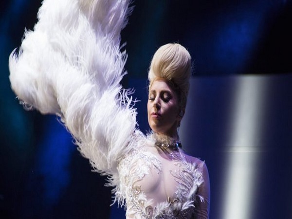 Lady Gaga in early negotiations to play Harley Quinn in Joker 2