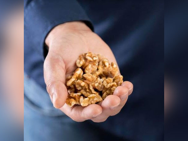 Heres why yoga and California walnuts deserve to be your health essentials