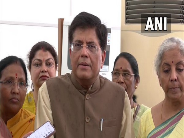 Adhir Ranjan Chowdhary deliberately called President Murmu Rashtrapatni, repeated it twice: Piyush Goyal