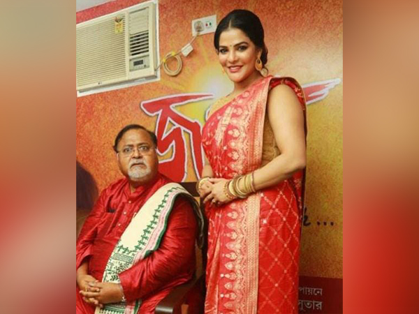 Local court sends West Bengal minister Partha Chatterjees close aide Arpita Mukherjee to one-day custody of ED Local court sends West Bengal minister Partha Chatterjees close aide Arpita Mukherjee to one-day custody of ED