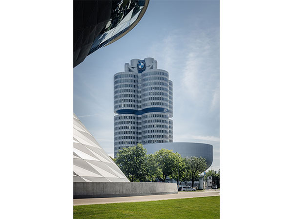 Built to Shape Tomorrow: An International Icon celebrates its 50th Birthday. Karl Schwanzers BMW Headquarters as symbol for a new era