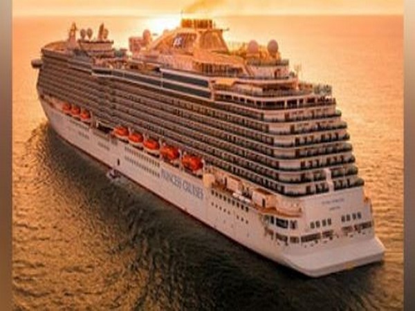 Australias major cruise ship sparks COVID-19 outbreak
