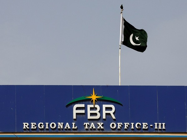Pakistan potential tax gap stands at PKR 3,000 billion