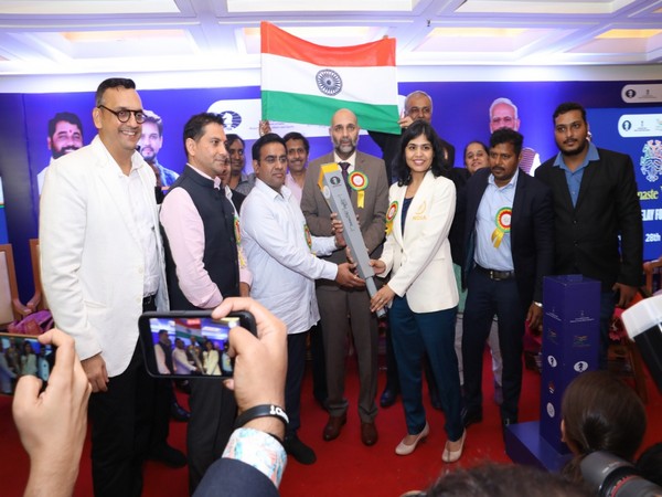 Chess Olympiad Torch Relay gets grand reception at Mumbais Wankhede Stadium
