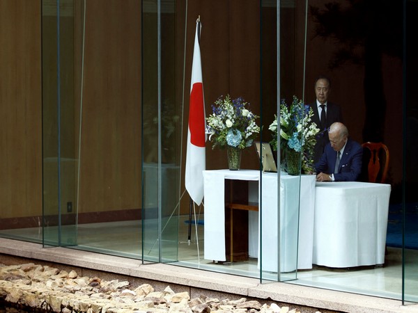 A man of peace &amp; judgement: Biden visits Japanese Embassy, condoles Shinzo Abes assassination